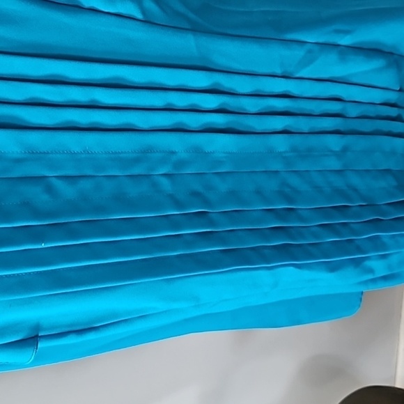 Elle Turquoise Sleeveless Blouse with Ruffles and Pleated Front - Picture 8 of 15